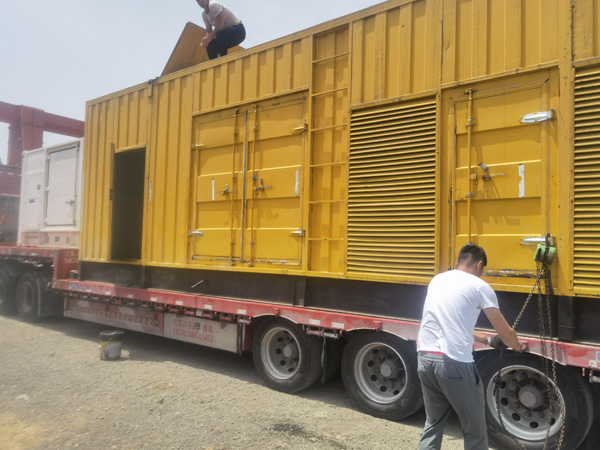 重庆汽油发电机对供油装置的要求