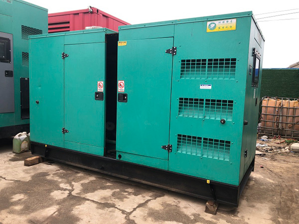 重庆怎样合理控制磷酸铁锂蓄电池的充放电倍率以延长其使用寿命？